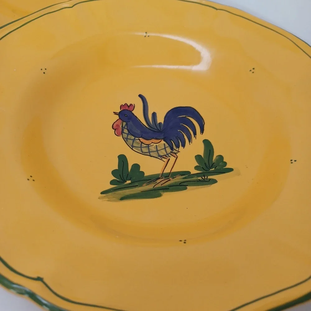 Sur La Table Rooster Pasta Soup Bowls 3 Set Yellow Made in Italy Scalloped 9.5in